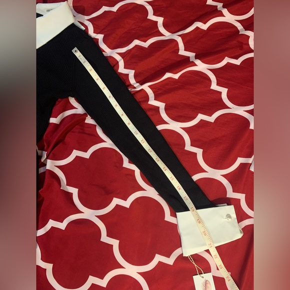 Jessica Simpson - White Collar Black Dress - Picture 7 of 8